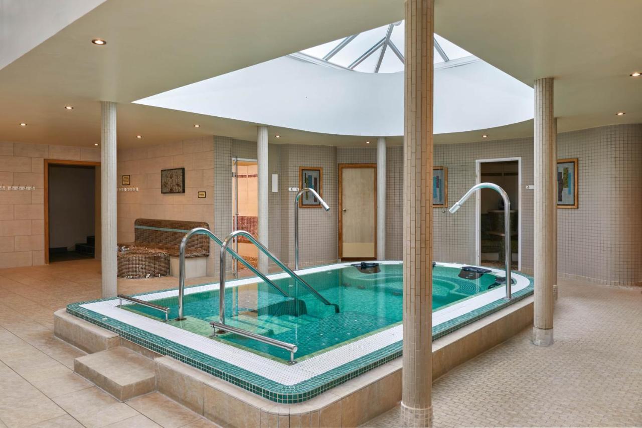Ufford Park Resort Woodbridge Extérieur photo
